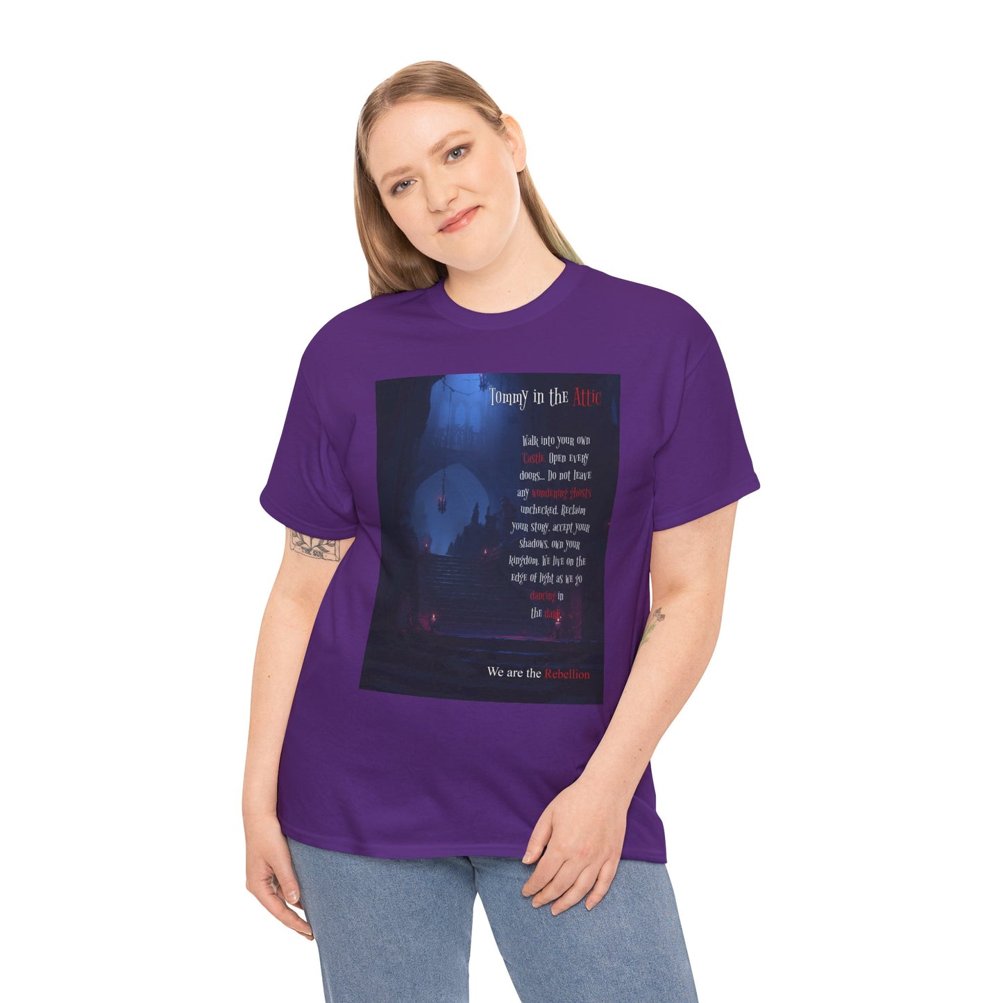 Inside Castle (Canada) Unisex Heavy Cotton Tee