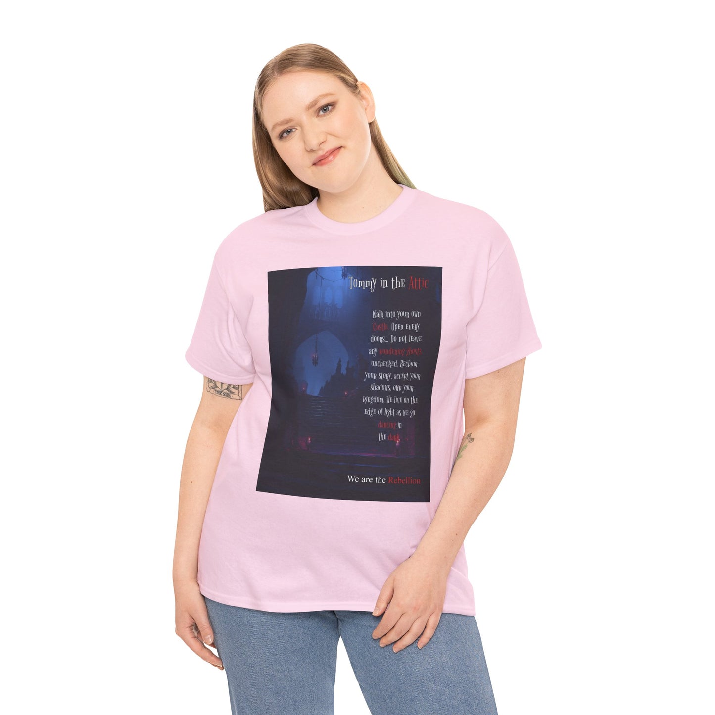 Inside Castle (Canada) Unisex Heavy Cotton Tee