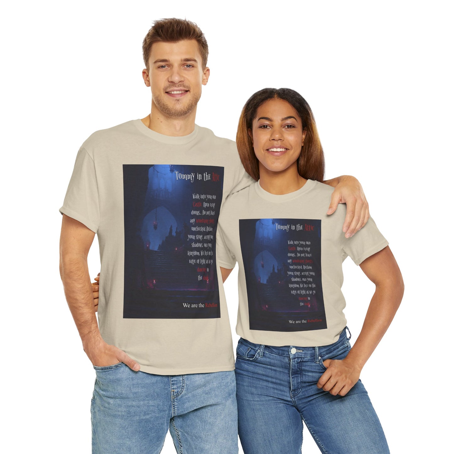 Inside Castle (Canada) Unisex Heavy Cotton Tee