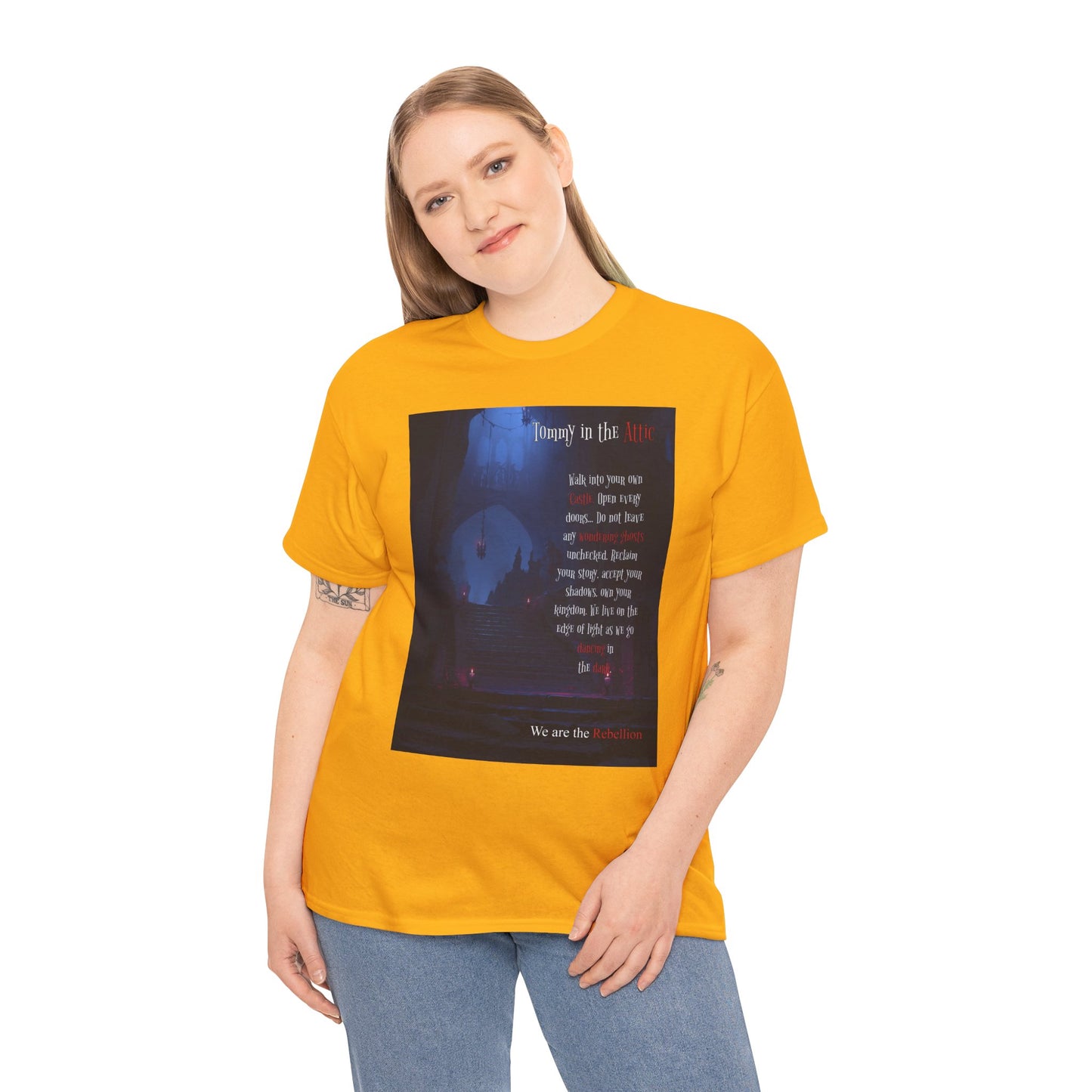 Inside Castle (Canada) Unisex Heavy Cotton Tee
